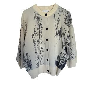 Jeanasis Jacquard Knit 3/4 Sleeve Cream and Gray Women's Sweater Freesize